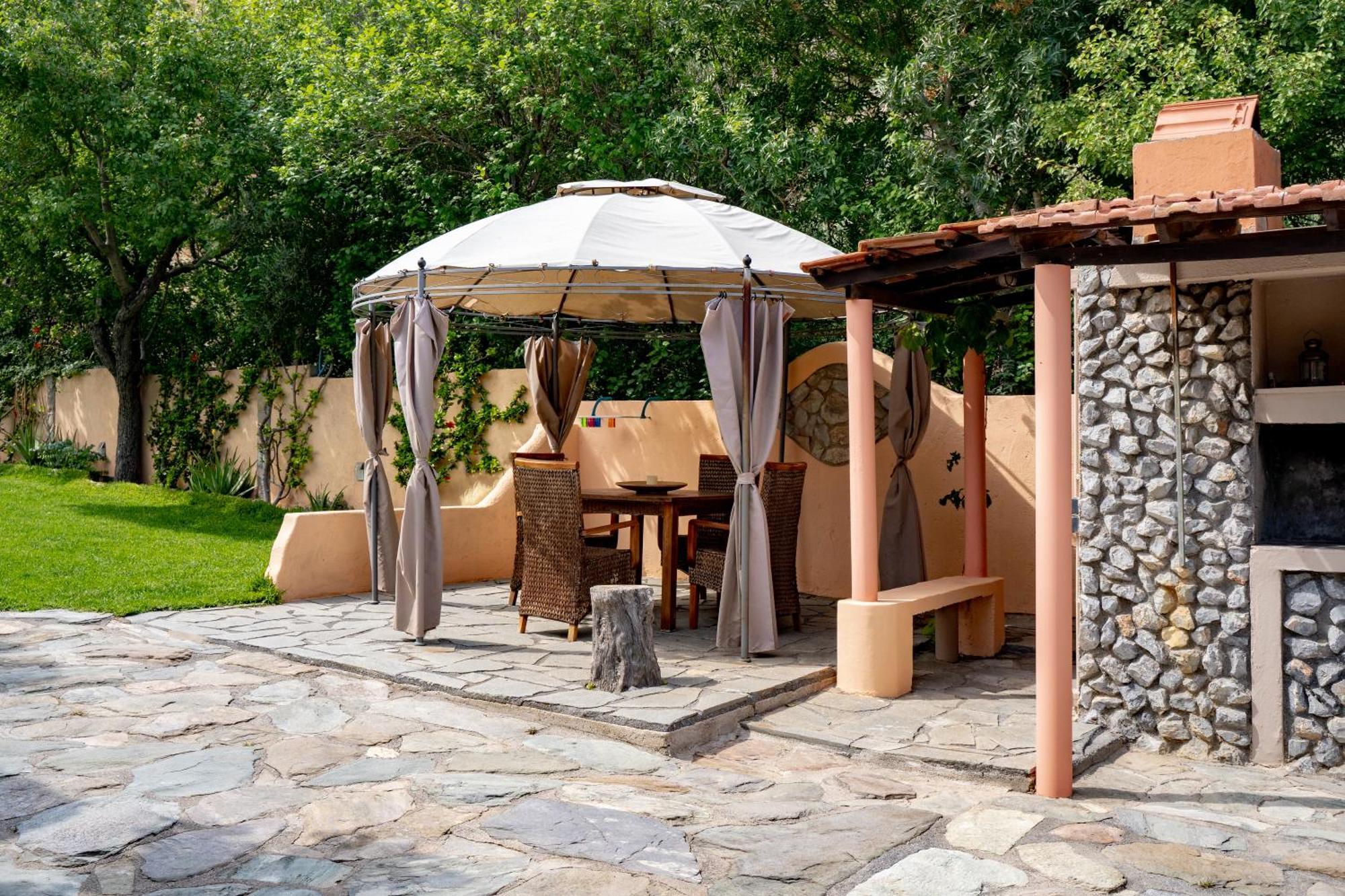 Dm Elegant And Charming Villa Foinikia  Luaran gambar